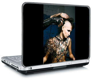 Illustration for article titled Tomas Kauneckas Laptop Skins Tell an Illustrated Comic Story